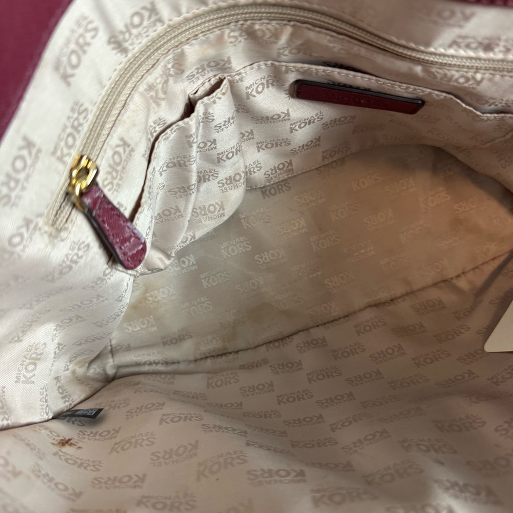 NWOT Michael Kors Jet Set Maroon Tote Bag with and Gold Metal Accents - Picture 11 of 11